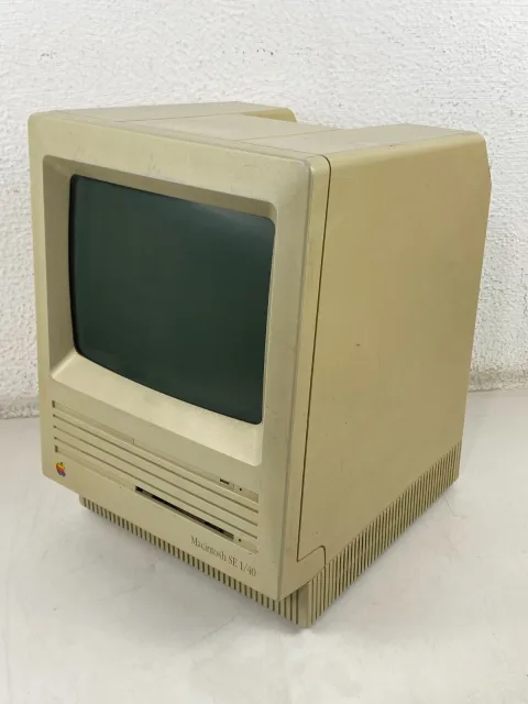 Apple Macintosh SE 1/40 M5011 Computer
