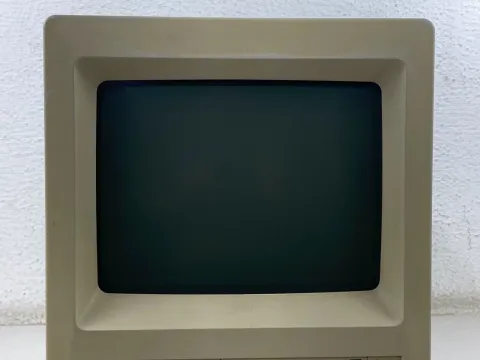 Apple Macintosh SE 1/40 M5011 Computer