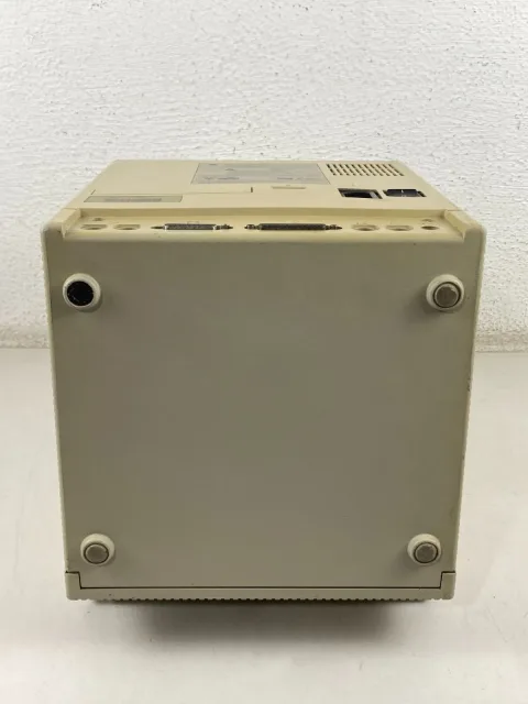 Apple Macintosh SE 1/40 M5011 Computer