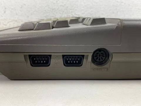 Sanyo Wavy MSX Personal Computer AX230 sakhr - Arabic & English version