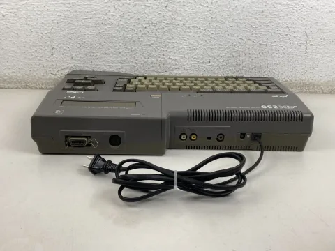 Sanyo Wavy MSX Personal Computer AX230 sakhr - Arabic & English version