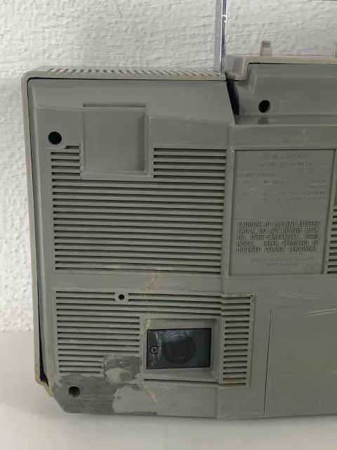 Sanyo M-9996K Ghetto Blaster Radio Cassette Recorder Boombox