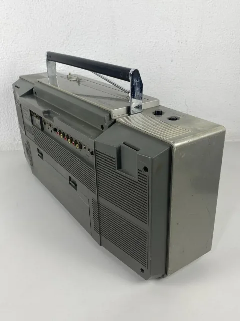 Sanyo M-9996K Ghetto Blaster Radio Cassette Recorder Boombox