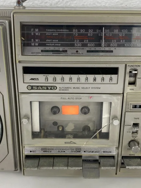 Sanyo M-9996K Ghetto Blaster Radio Cassette Recorder Boombox