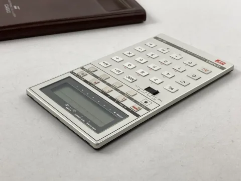 Casio ML-90 ساعة حاسبة موسيقية