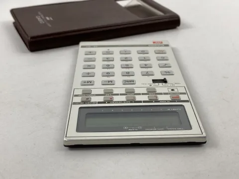 Casio ML-90 ساعة حاسبة موسيقية