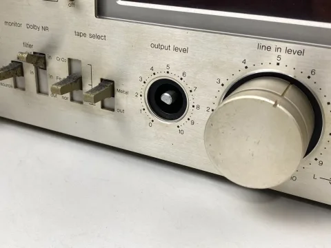 Technics RS-M63 3 Head Stereo Cassette Tape Deck