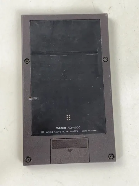 كاسيو AQ-4000 حاسبة إلكترونية وساعة