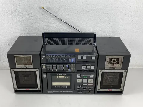 Sony CFS-9000 Stereo Boombox Ghettoblaster Stereo Cassette Recorder
