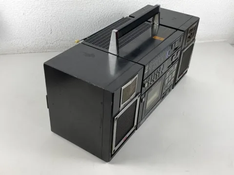 Sony CFS-9000 Stereo Boombox Ghettoblaster Stereo Cassette Recorder