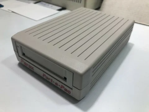محرك شريط احتياطي بمنفذ متوازي من Perex Parallel موديل U-7005 المملكة المتحدة