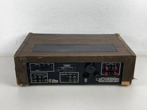 Marantz Superscope Model R-1220 AM/FM Radio Stereo Receiver