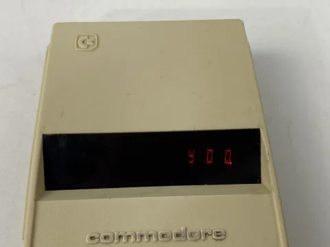 حاسبة كومودور 7923 الحالة الصلبة