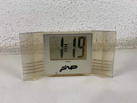 ساعة مكتبية رقمية مع منبه كوارتز MSX al Alamiah sakhr صخر العالميه