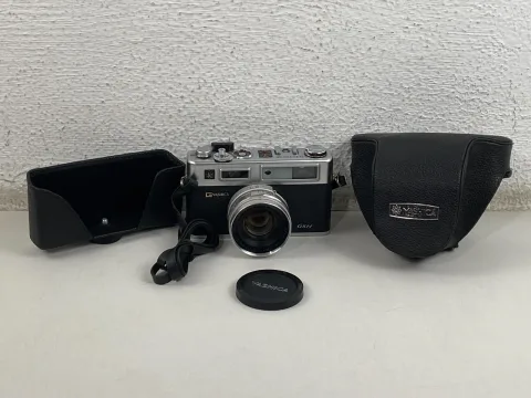 Yashica Electro 35 GSN 45mm Camera