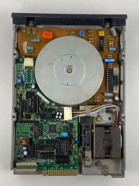Teac FD-55B-20-U 5.25” Floppy Disk Drive Black