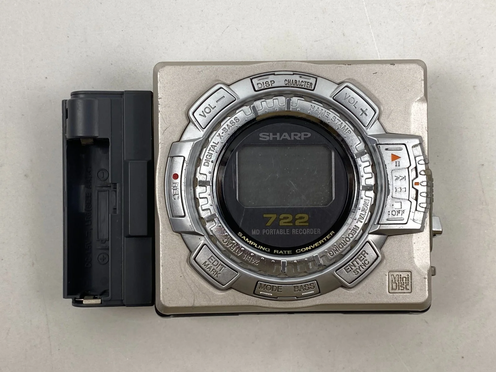 Sharp MD-MS702-S Portable Mini Disc Recorder Playe