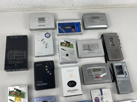 Sony Walkman WM-F20 / WM-F100II / WM-F109 / WM-W800 / WM-EX606 / WM-EX631 LOT 19