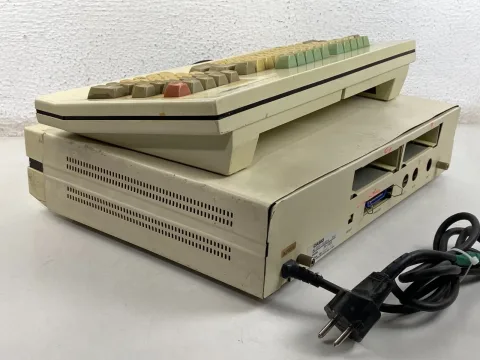 Casio FP-1000 Personal Computer with Casio FP-1001 Monitor CRT