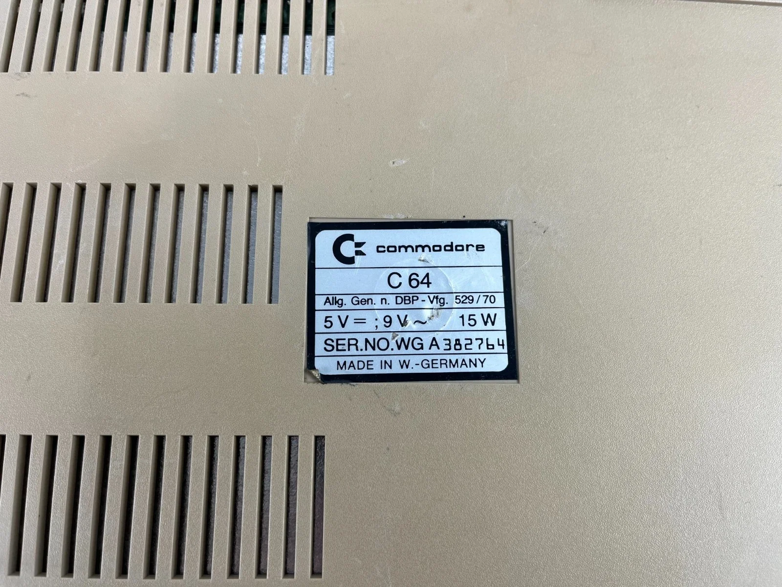 Commodore 64 Personal Computer