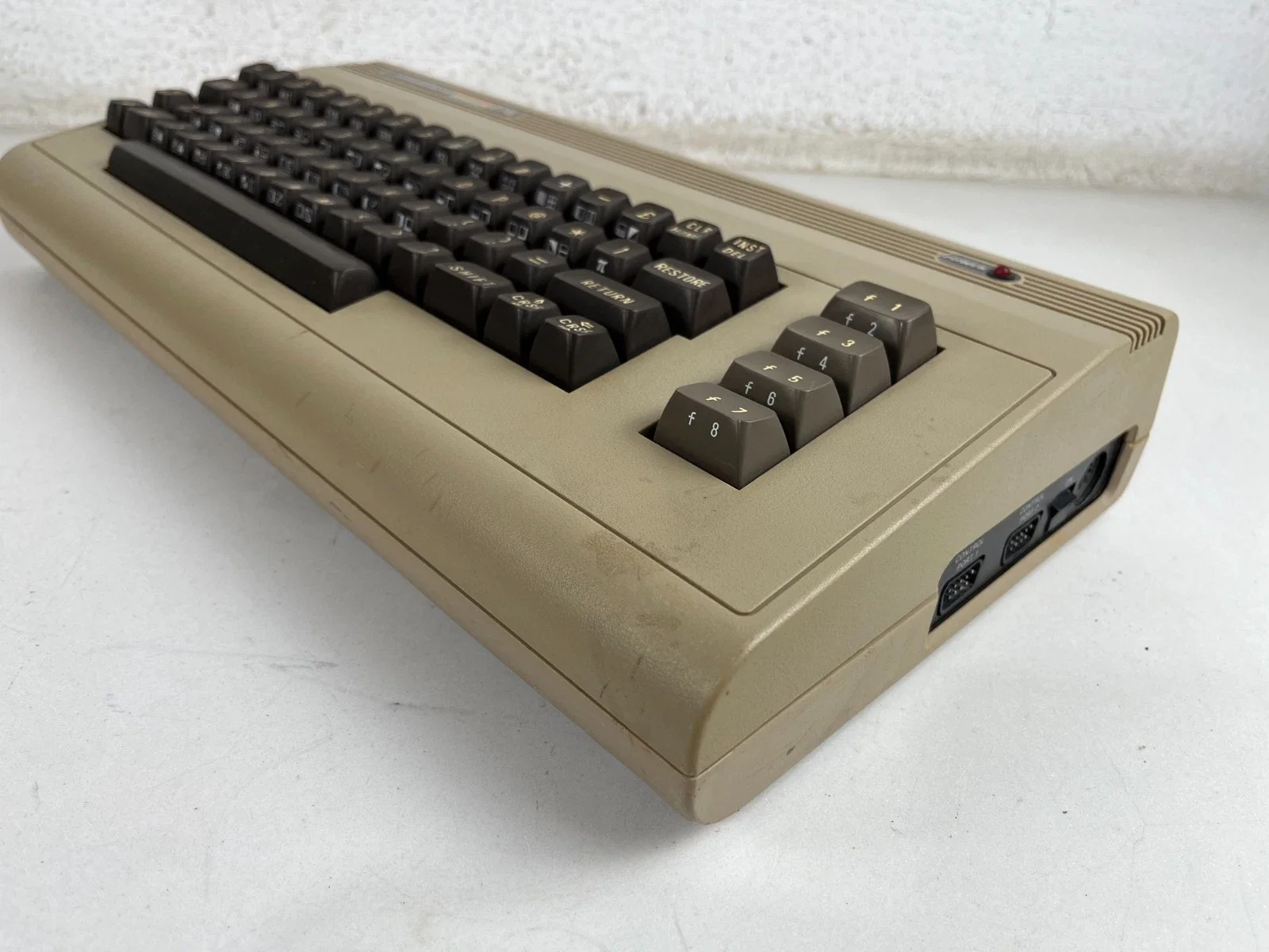 Commodore 64 Personal Computer