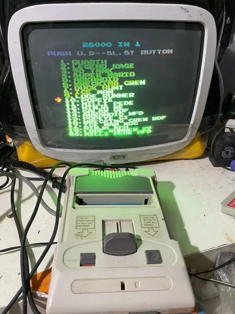 Home Computer Fenix NT-303 Pegasus Famiclone NES Family Game