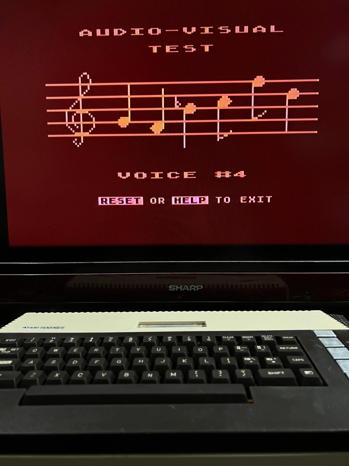 ATARI 800XL Home Computer