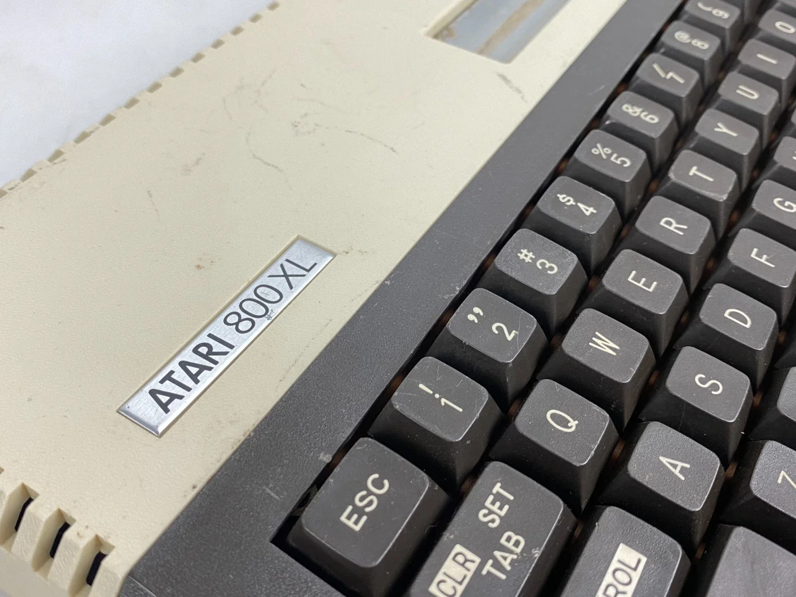 ATARI 800XL Home Computer