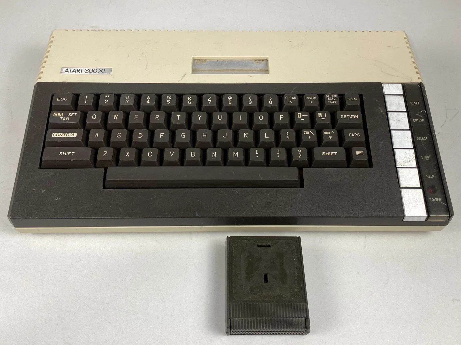 ATARI 800XL Home Computer