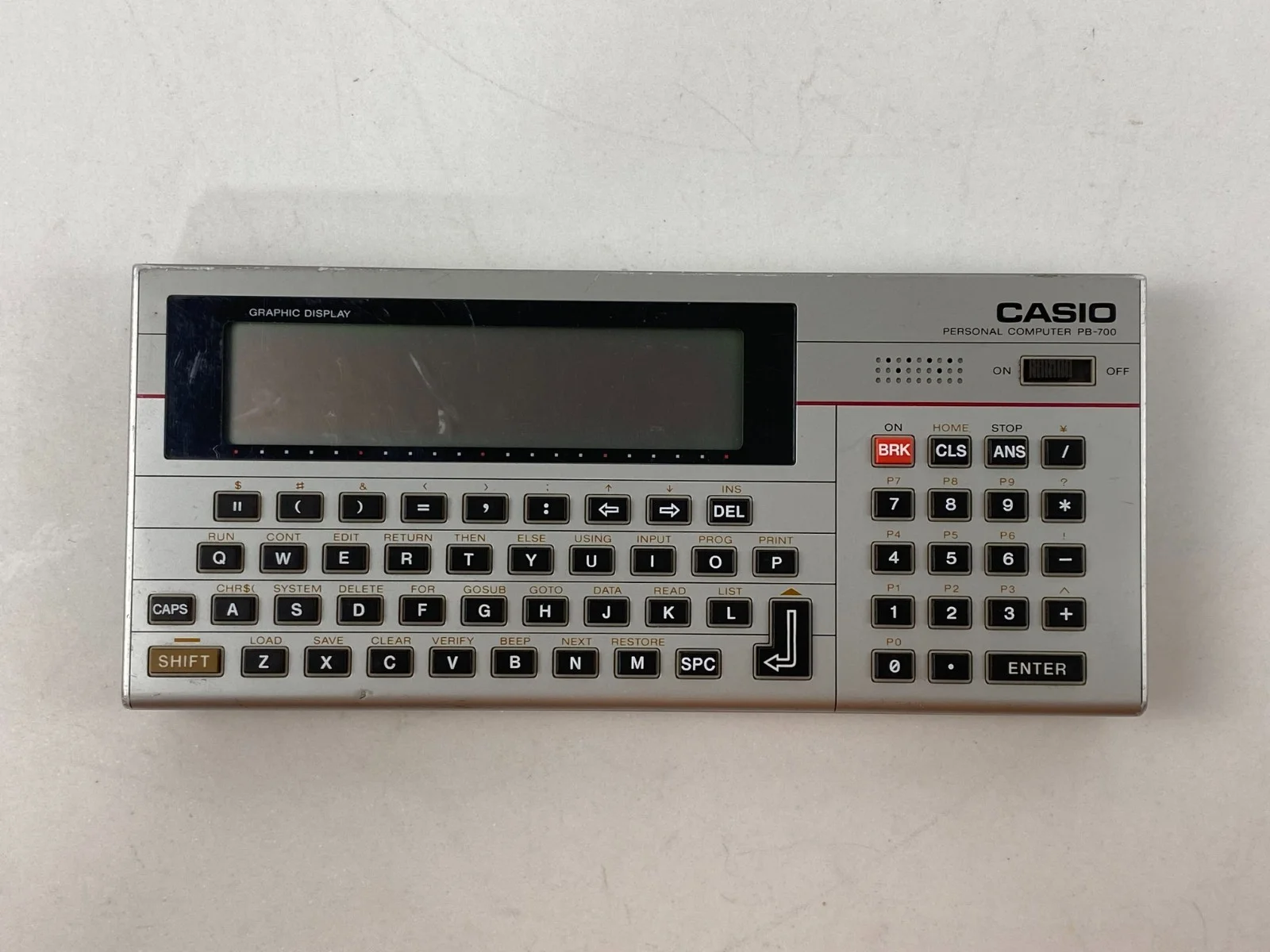 كمبيوتر شخصي كاسيو PB-700