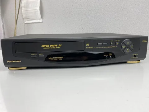 Panasonic NV-SD300 Multisystem VHS Video Casste Recorder VCR Sealed