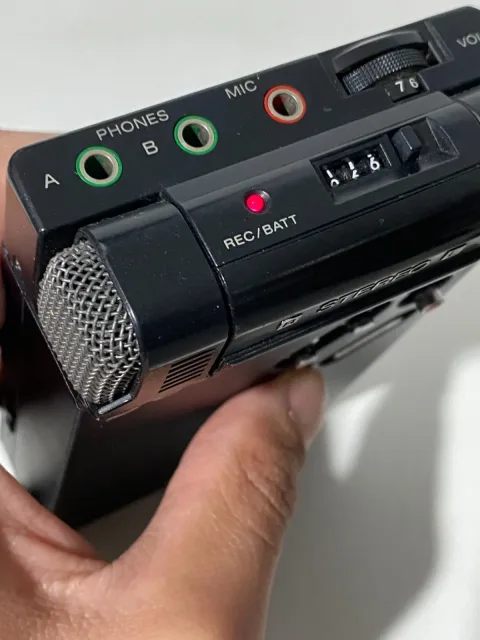 Sony WM R2 Recording Walkman Cassette Player Recorder