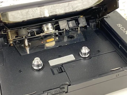 Sony WM R2 Recording Walkman Cassette Player Recorder