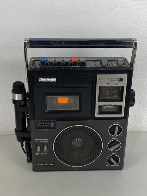 Toshiba RT-560F Radio Cassette Audio Recorder
