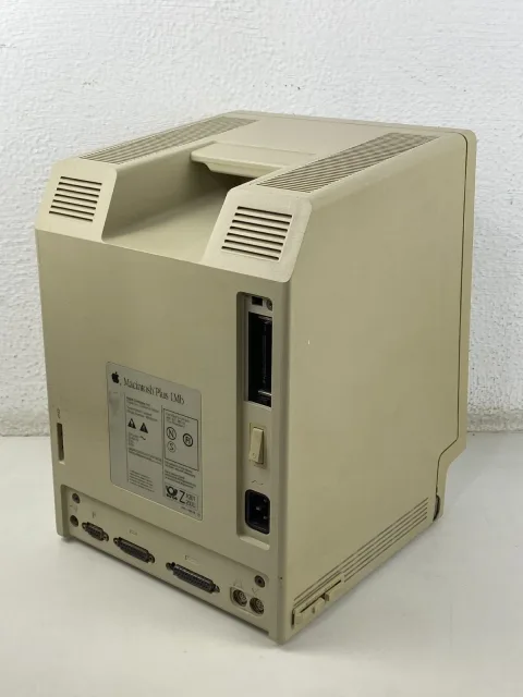 Apple Macintosh Plus M0001AP Computer