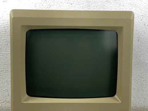 Apple Macintosh Plus M0001AP Computer