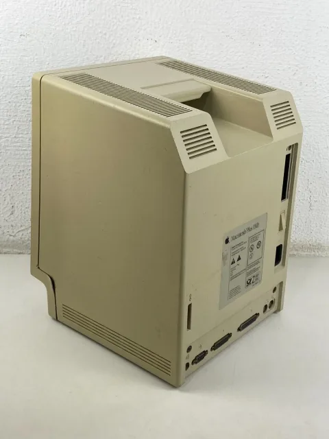 Apple Macintosh Plus M0001AP Computer
