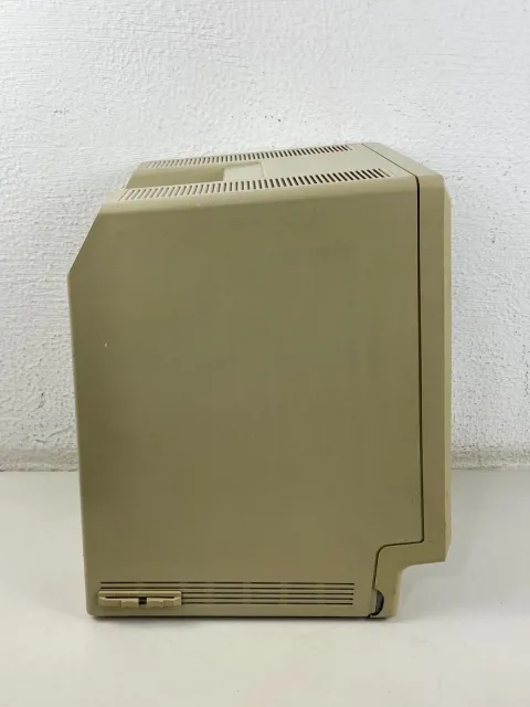 Apple Macintosh Plus M0001AP Computer