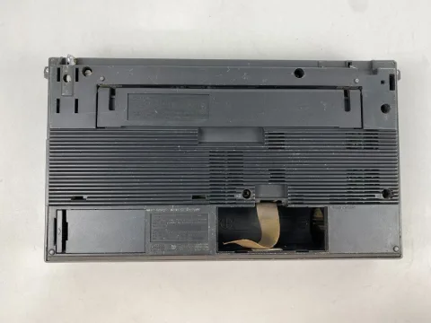 Sony ICF-2001 FM/AM/SSB/CW PLL Synthesized Receiver Radio