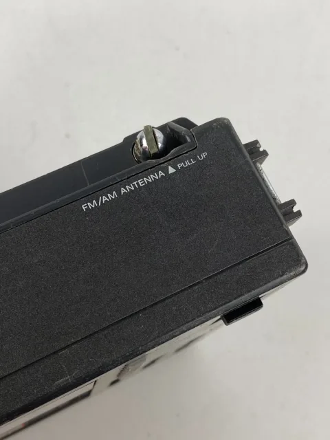 Sony ICF-2001 FM/AM/SSB/CW PLL Synthesized Receiver Radio