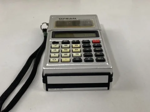 أوشن MC-100 حاسبة ومشغل شريط كاسيت صغير / مسجل صوت