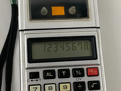 أوشن MC-100 حاسبة ومشغل شريط كاسيت صغير / مسجل صوت