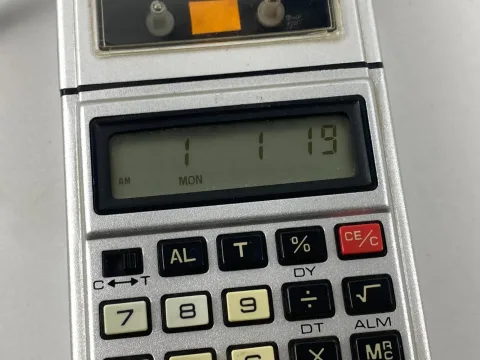 أوشن MC-100 حاسبة ومشغل شريط كاسيت صغير / مسجل صوت