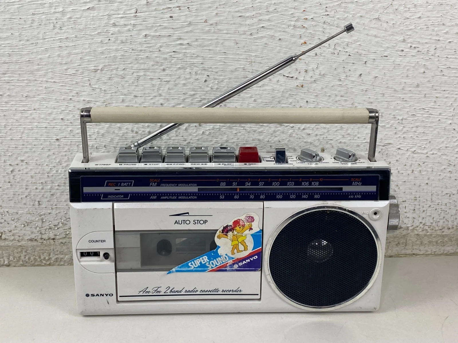 Sanyo M1760F Radio Cassette Recorder