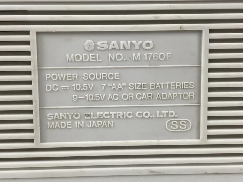 Sanyo M1760F Radio Cassette Recorder