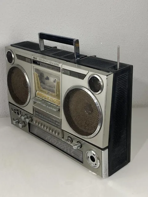 Akai AJ-500FS Boombox Stereo Radio Cassette Recorder Ghettoblaster