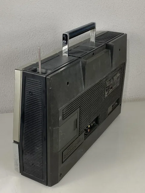 Akai AJ-500FS Boombox Stereo Radio Cassette Recorder Ghettoblaster