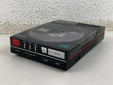 Sanyo CP10 CD Player Portable Portable Hifi 1986