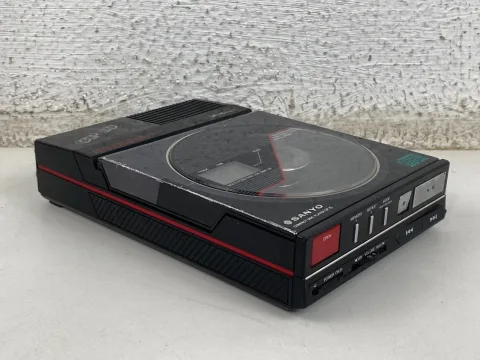 Sanyo CP10 CD Player Portable Portable Hifi 1986