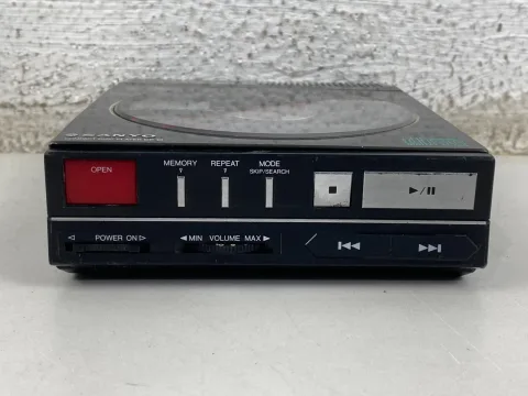 Sanyo CP10 CD Player Portable Portable Hifi 1986